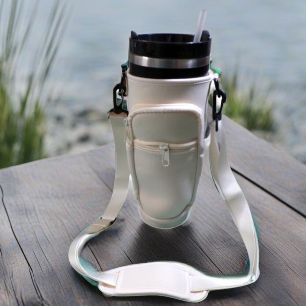 Stanley Carrying Case with pockets and Strap, white neoprene, fits 40 oz bottle